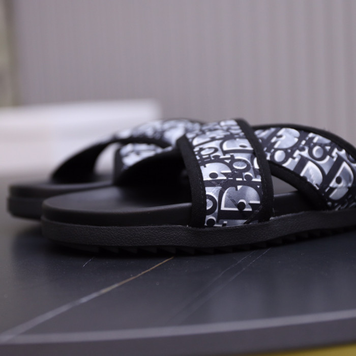 D*or slippers