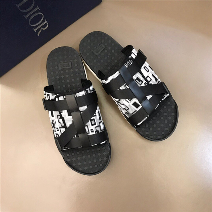 D*or slippers