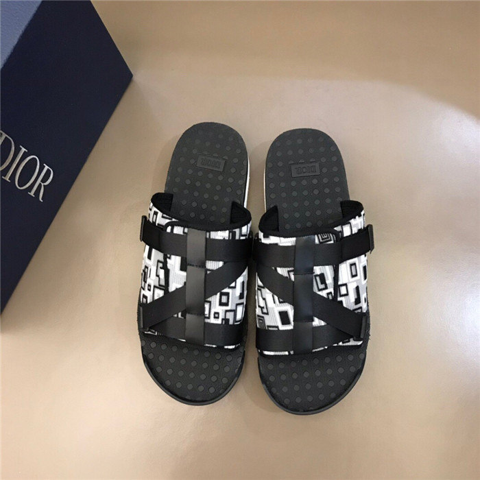 D*or slippers