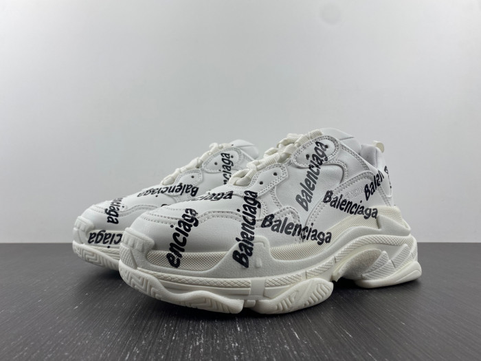 blcg sneaker triple.s sneakers 58963 w1y2896