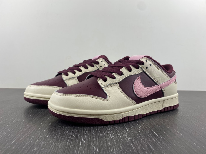nike dunk low valentine''s day dr9705-100