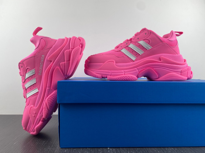 blcg sneaker triple.s sneakers 536737 w2fad 42887