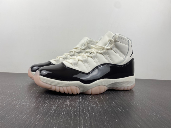 air jordan 11 wmns neapolitan ar0715-101