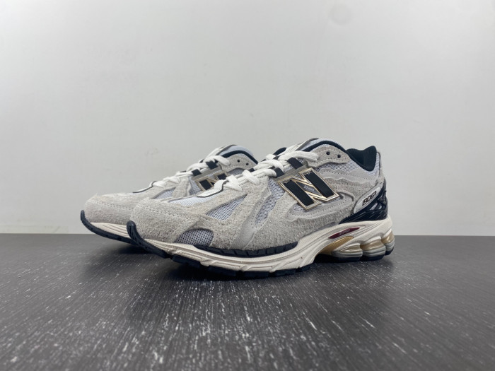 new balance 1906d protection pack m1906dc