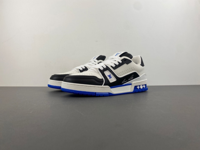 1V TRAINER 1V0425-323