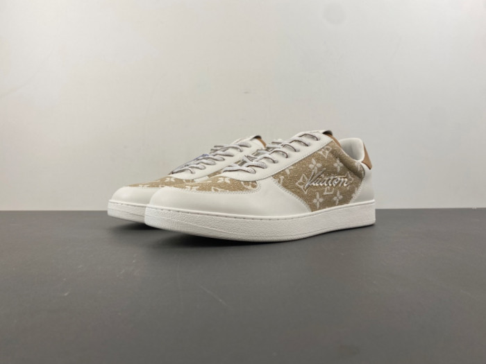 1V TRAINER 1V0425-328