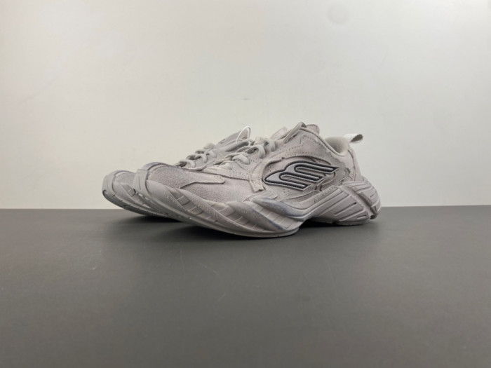 BLCG Sneaker 825418 WDWTS 1976