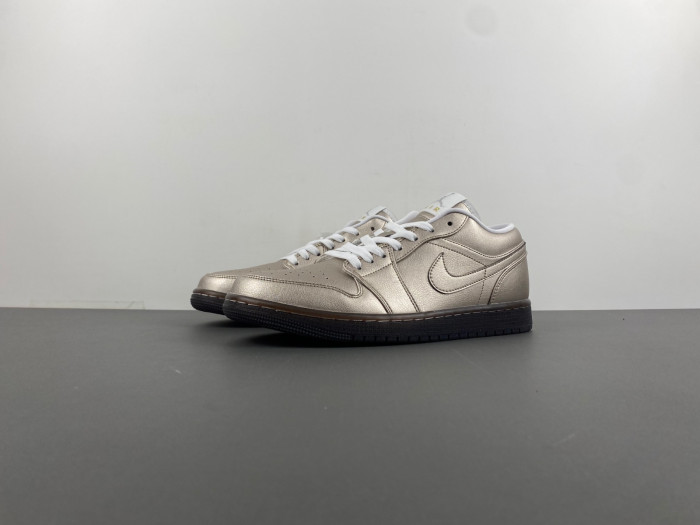 Air Jordan 1 Low SE Metallic Zinc HQ3529-099
