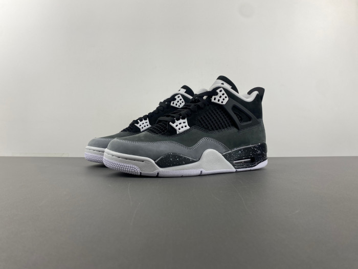 Air Jordan 4 Retro ''Fear'' 2024 FQ8138-002