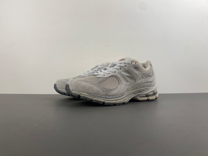 New Balance 2002R Low Top Casual Running Shoes U2002REE