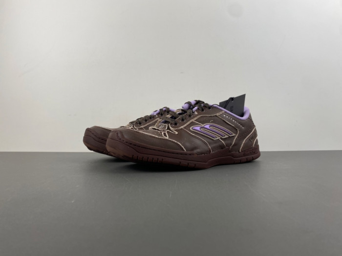 BLCG Sneaker 825418 WDWTS 1985