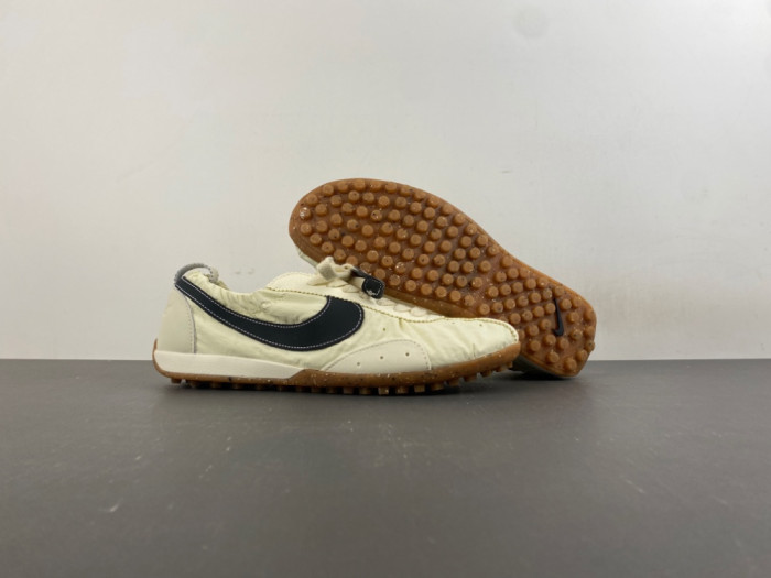 Ja*qvemvs x Nike Wmns Moon Shoe SP Alabaster HV8547-700