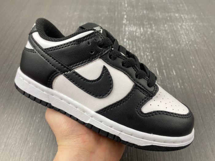 kids nike dunk low 