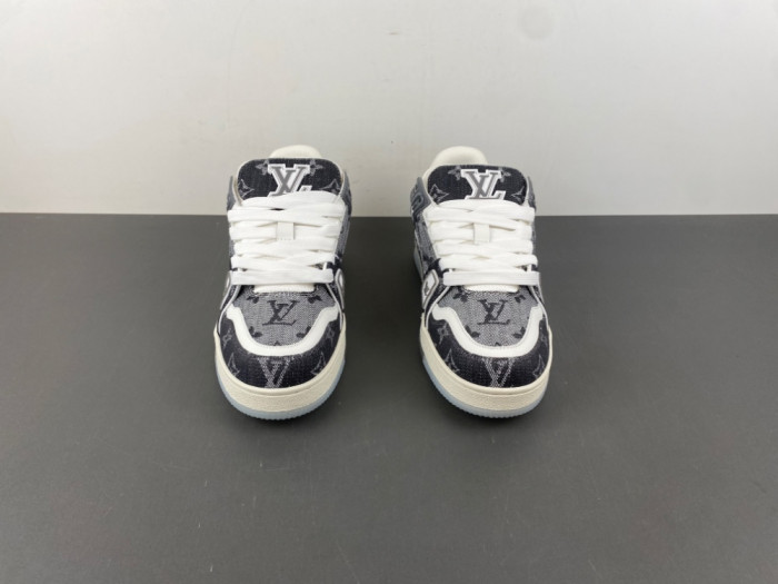 1V TRAINER 1V0425-321