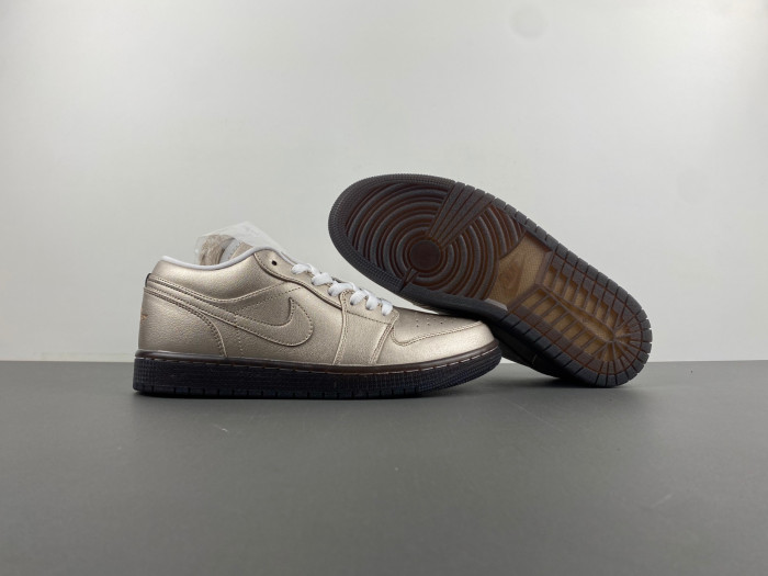 Air Jordan 1 Low SE Metallic Zinc HQ3529-099