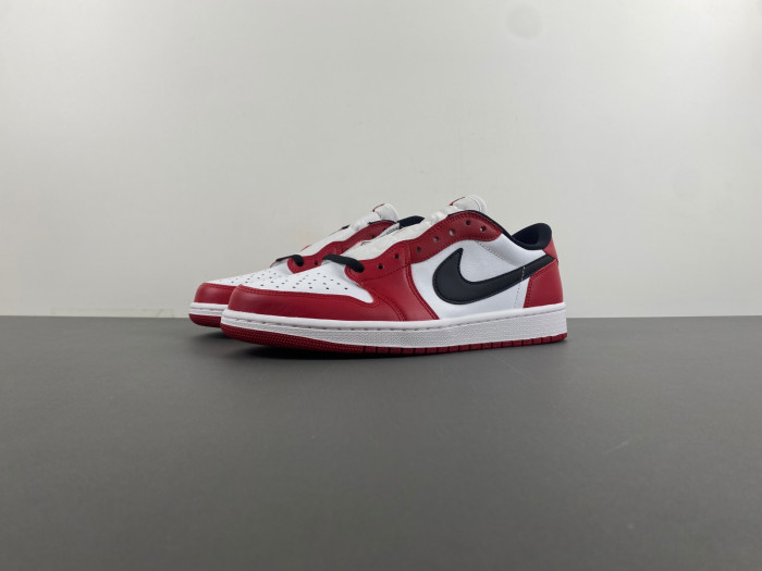 Air Jordan 1 Retro Low OG ''Chicago'' 705329-600