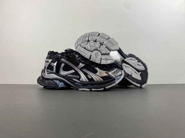 BLCG RUNNER SNEAKER W3RNY0125