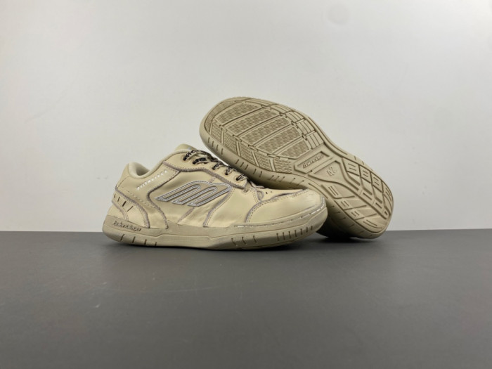 BLCG Sneaker 825418 WDWTS 1989