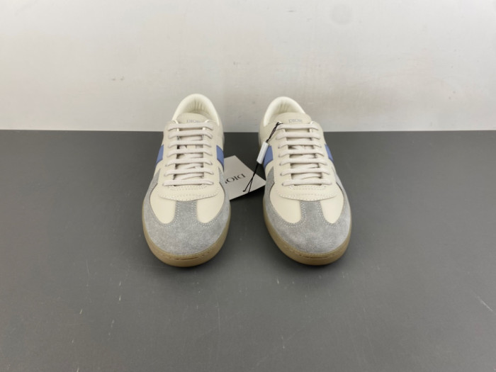 D10R SHOES B01 D896-188