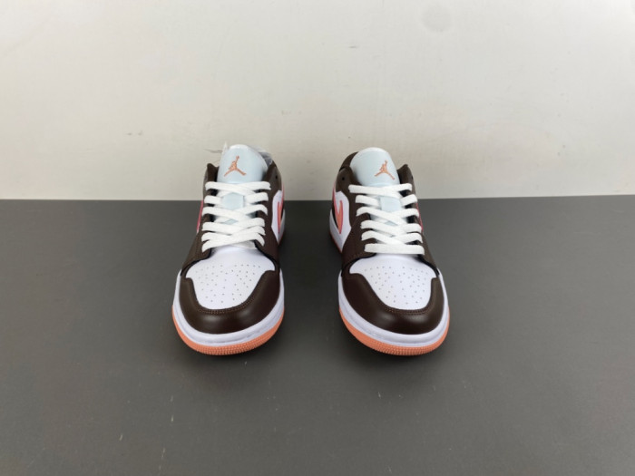 Air Jordan 1 Low 
