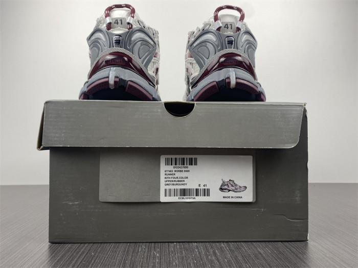 blcg runner sneaker uu896-002