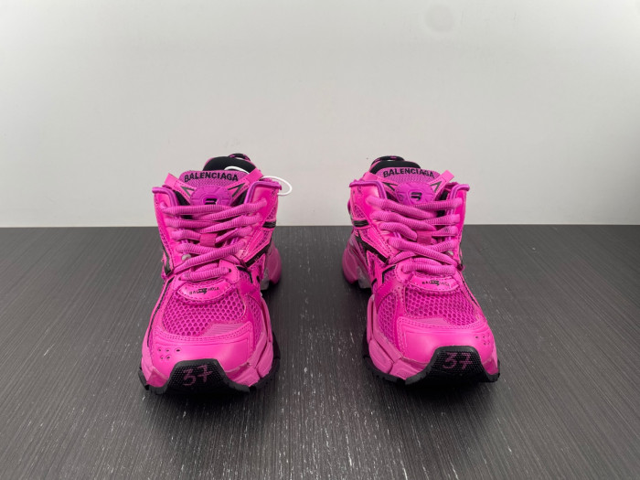 blcg runner sneaker bm5623-011