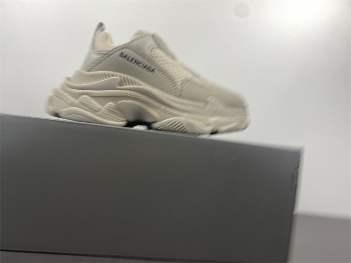 blcg sneaker triple.s.gomma 536737 w2fw1 9700