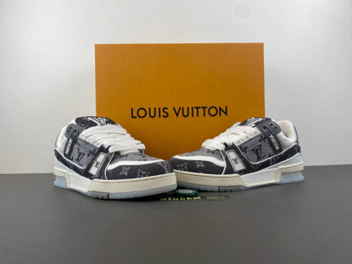 1V TRAINER 1V0425-321