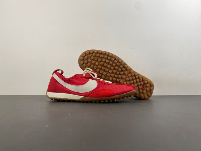 Ja*qvemvs x Nike Wmns Moon Shoe SP University Red HV8547-600