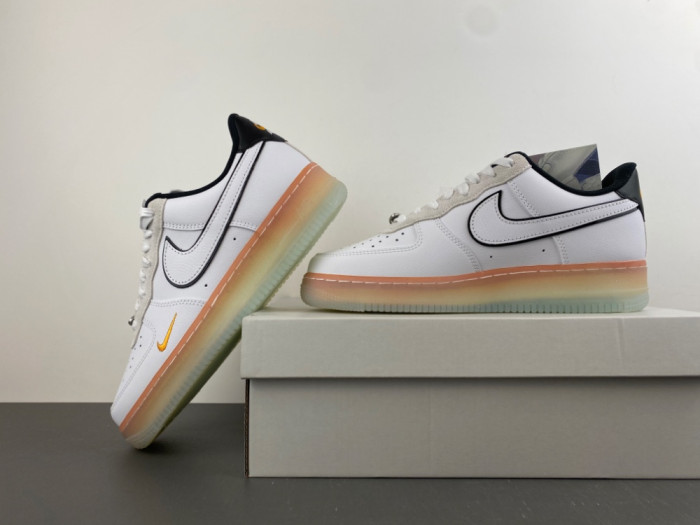 Nike Air Force 1 Low 