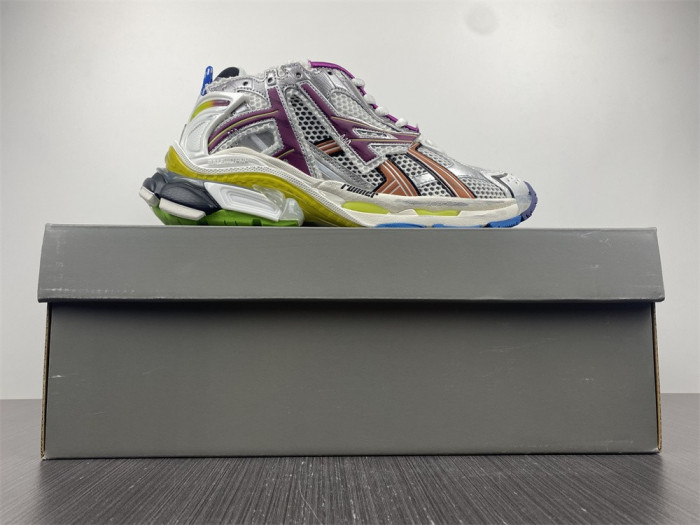 blcg runner sneaker dy858-001