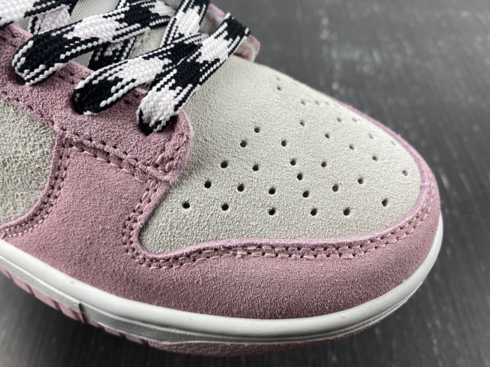 nike dunk low pink foam/pure platinum-phantom dv3054-600