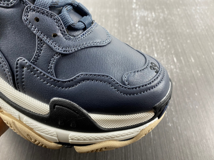 blcg sneaker triple.s sneakers 536737 w2fad 4197