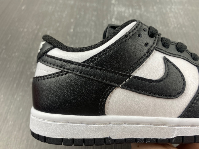 kids nike dunk low 