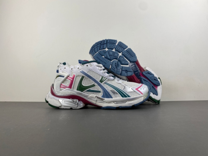 BLCG RUNNER SNEAKER W3RNY00133
