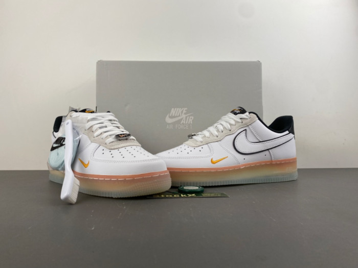 Nike Air Force 1 Low 