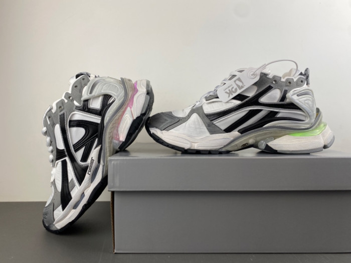 BLCG RUNNER SNEAKER LED WRNLD9012