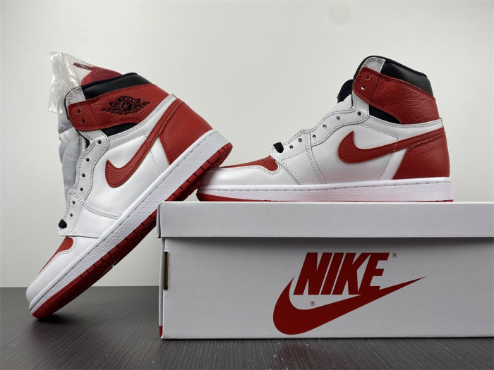 jordan 1 retro 1 high black gym red 555088-161