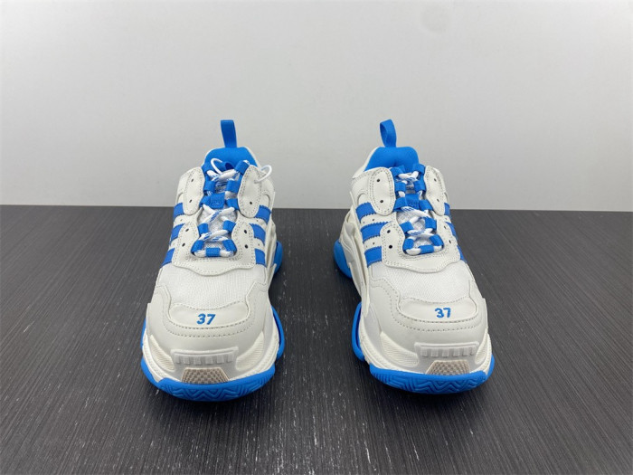 blcg sneaker triple.s sneakers 58963 w1y2598