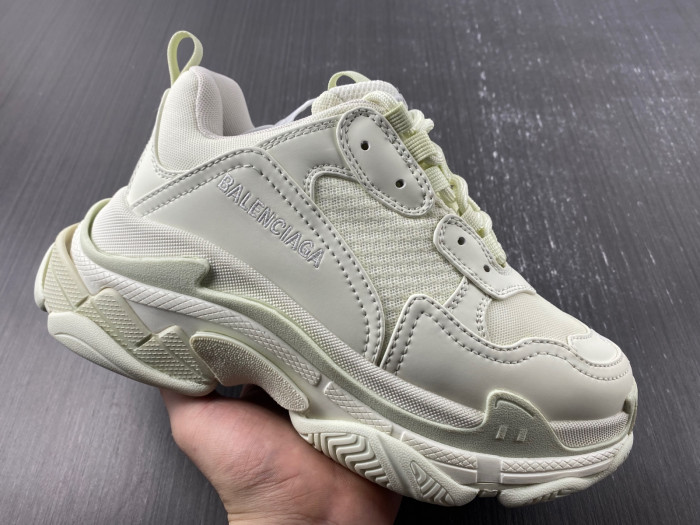 blcg sneaker triple.s sneakers 58963 w1y58963