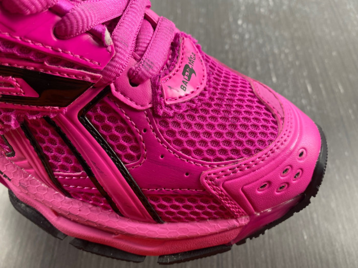blcg runner sneaker bm5623-011