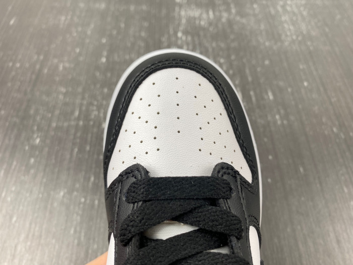 kids nike dunk low 