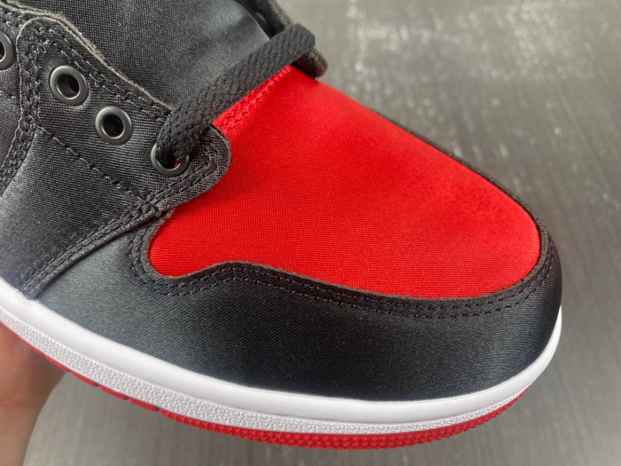 jordan 1 retro high og satin bred - fd4810-061