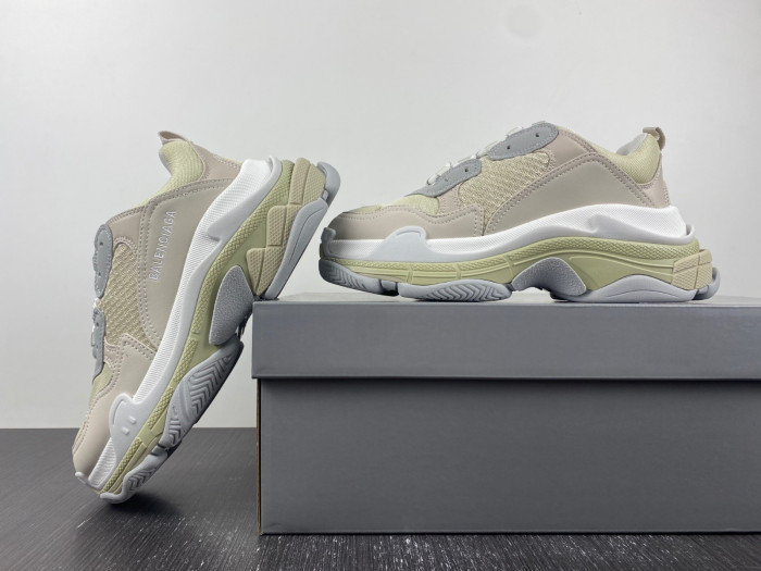 blcg sneaker triple.s sneakers bl5632-010