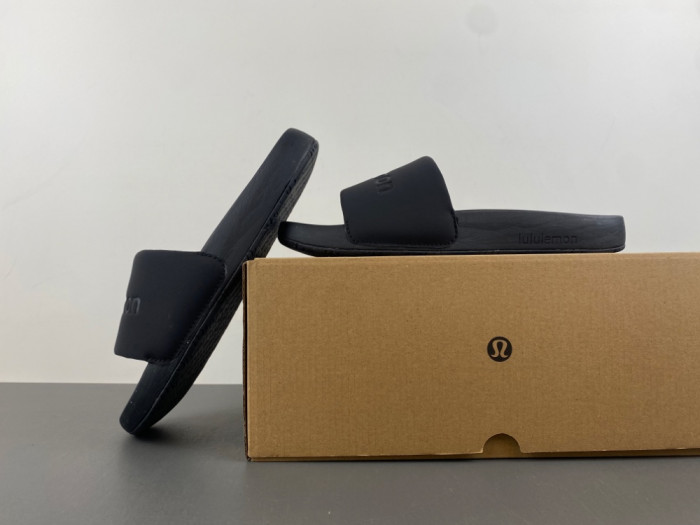 lululemon restfeel slides OT0104-024