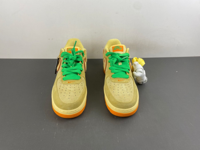 Nike Air Force 1 Low Ducks of a Feather University of Oregon Duck or Egg IU7612-700