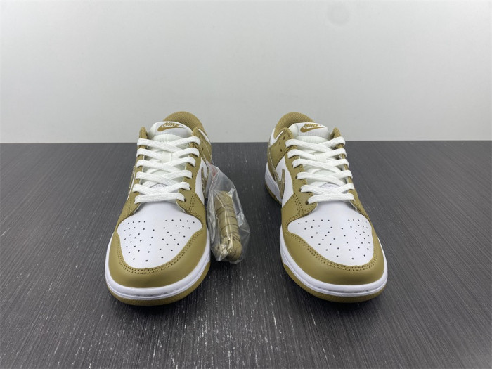 nike dunk low essential paisley pack barley (w) dh4401-104