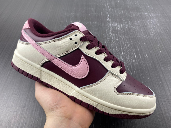 nike dunk low valentine
