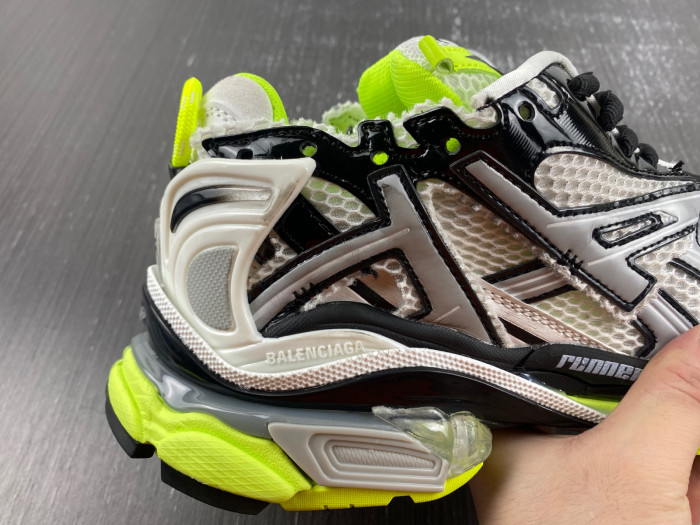 blcg runner sneaker bm5623-023