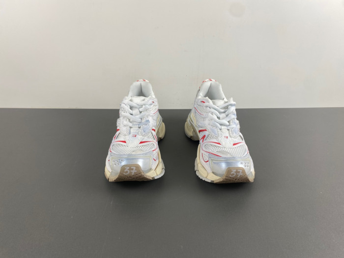 blcg runner sneaker 779066-w3rbxp-9260